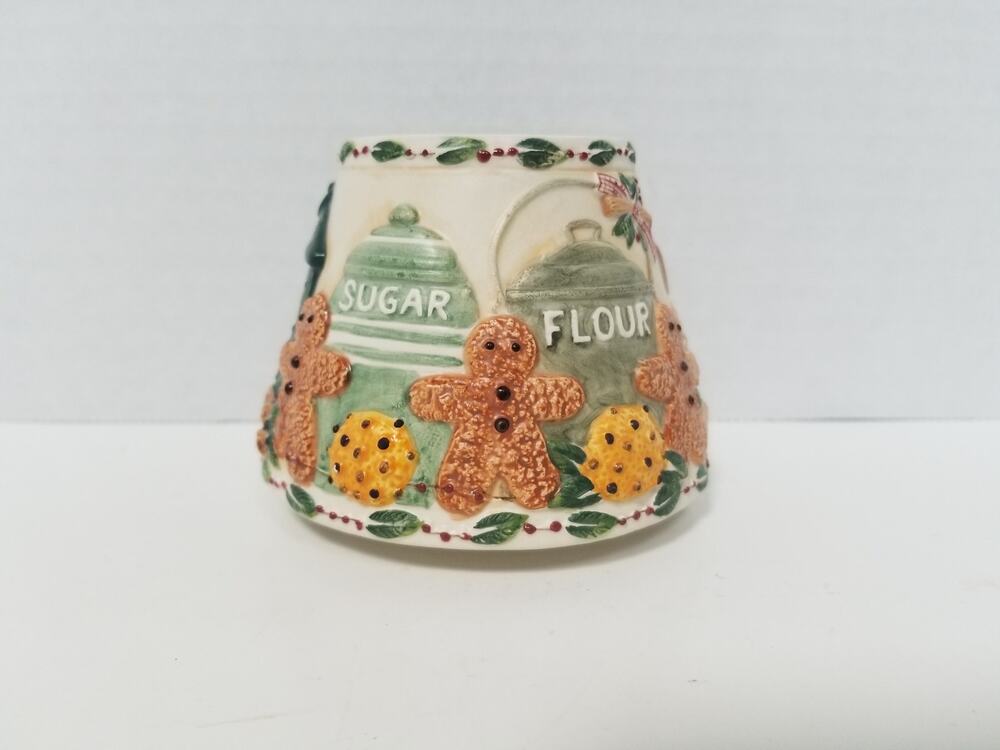 Yankee Candle Ceramic Gingerbread Kitchen Jar Candle Topper Shade Country Style